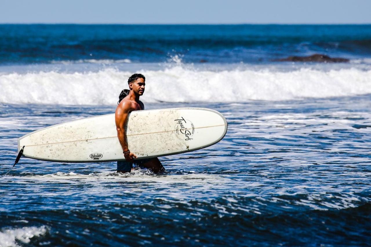 Готель Tapas & Surf Petacaltepe Екстер'єр фото