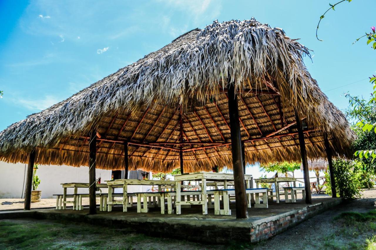 Готель Tapas & Surf Petacaltepe Екстер'єр фото